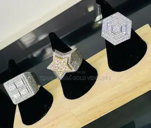 Pure 18karat VVS Diamond