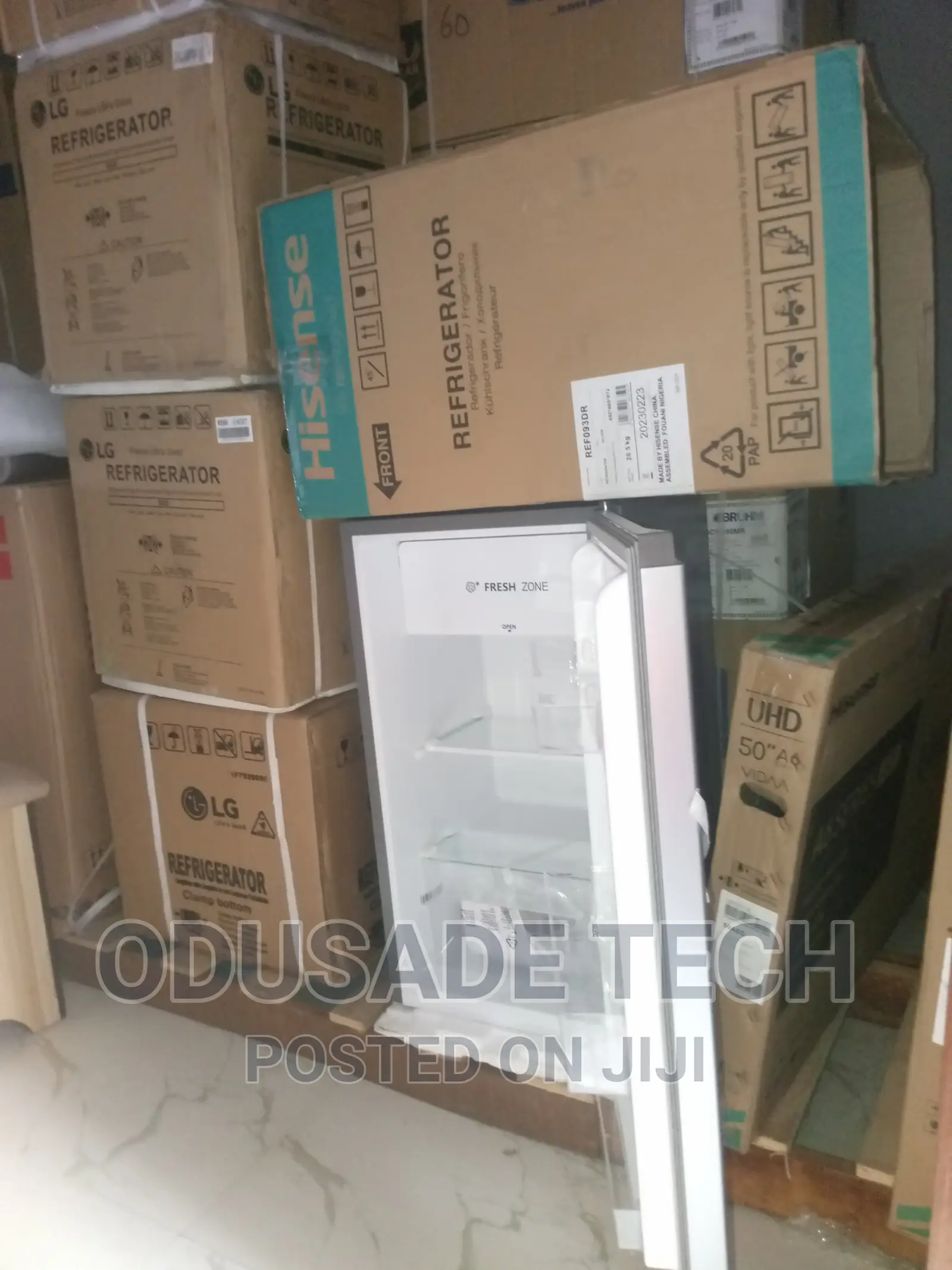 User Friendly Hisense Refrigirator 90L