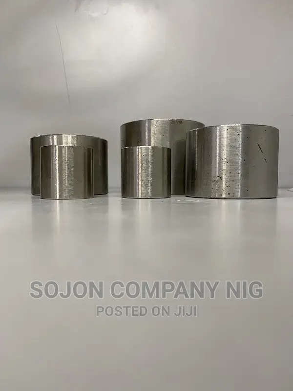 Stainless Steel Threaded Socket