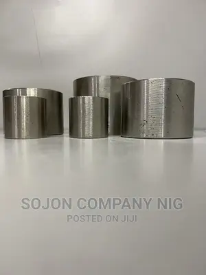 Stainless Steel Threaded Socket
