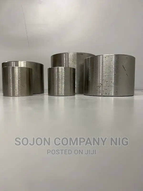 Stainless Steel Threaded Socket