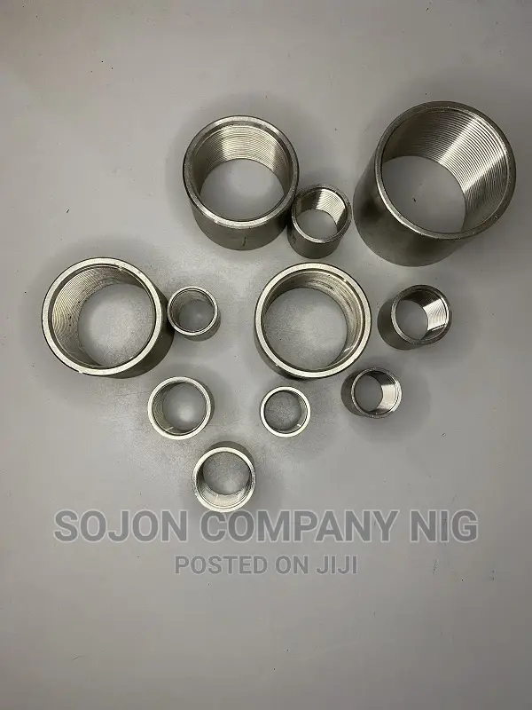 Stainless Steel Threaded Socket