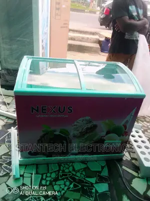 Nexus Showcase Freezer