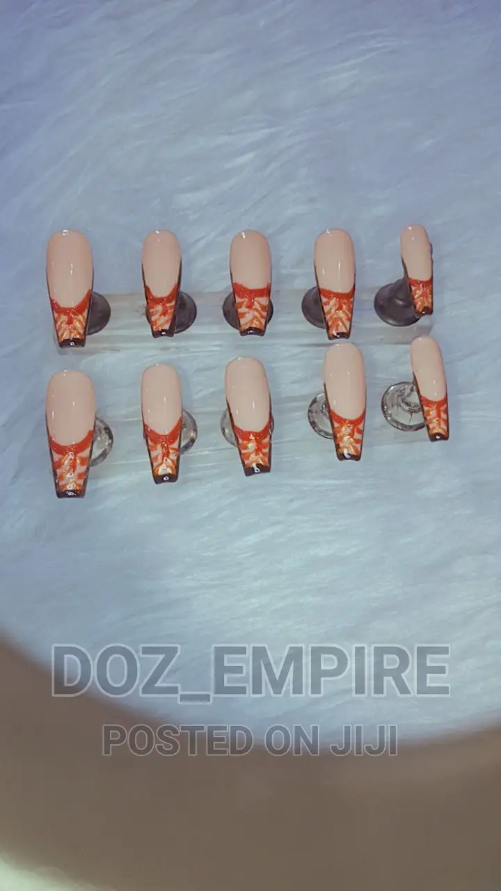Press On Nails