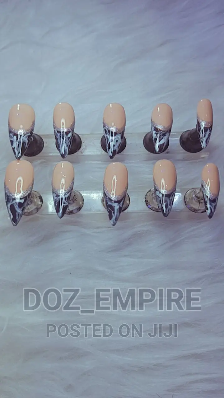Press On Nails