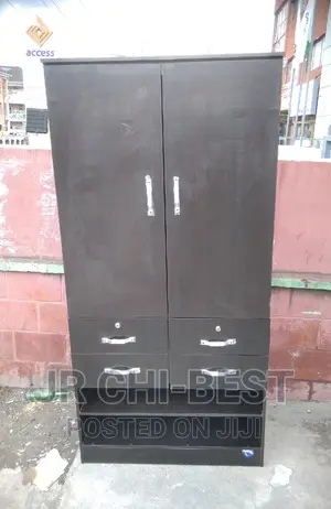 Durable 6ft by 3ft HDF Wooden Wardrobe With Drawers.