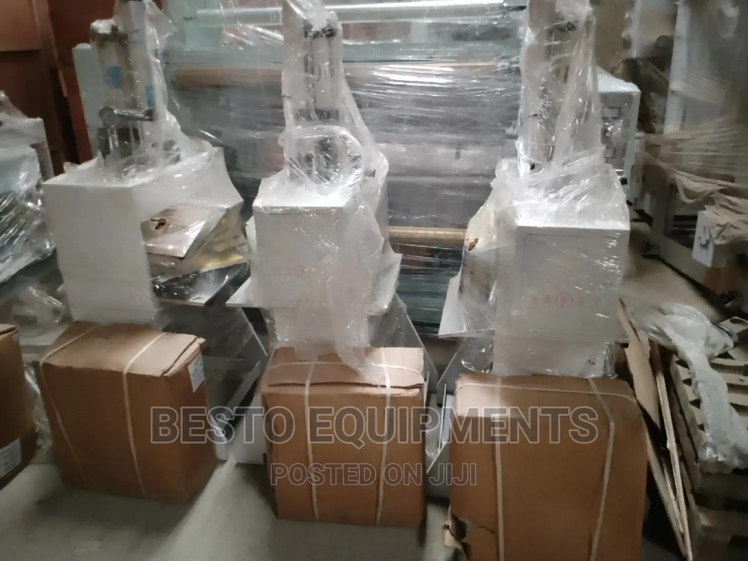 Pneumatic Nylon Punching Machine Nylon Bag Punching Machine