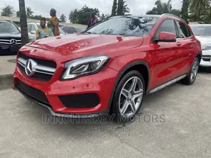 Mercedes-Benz GLA 250 2017 Red