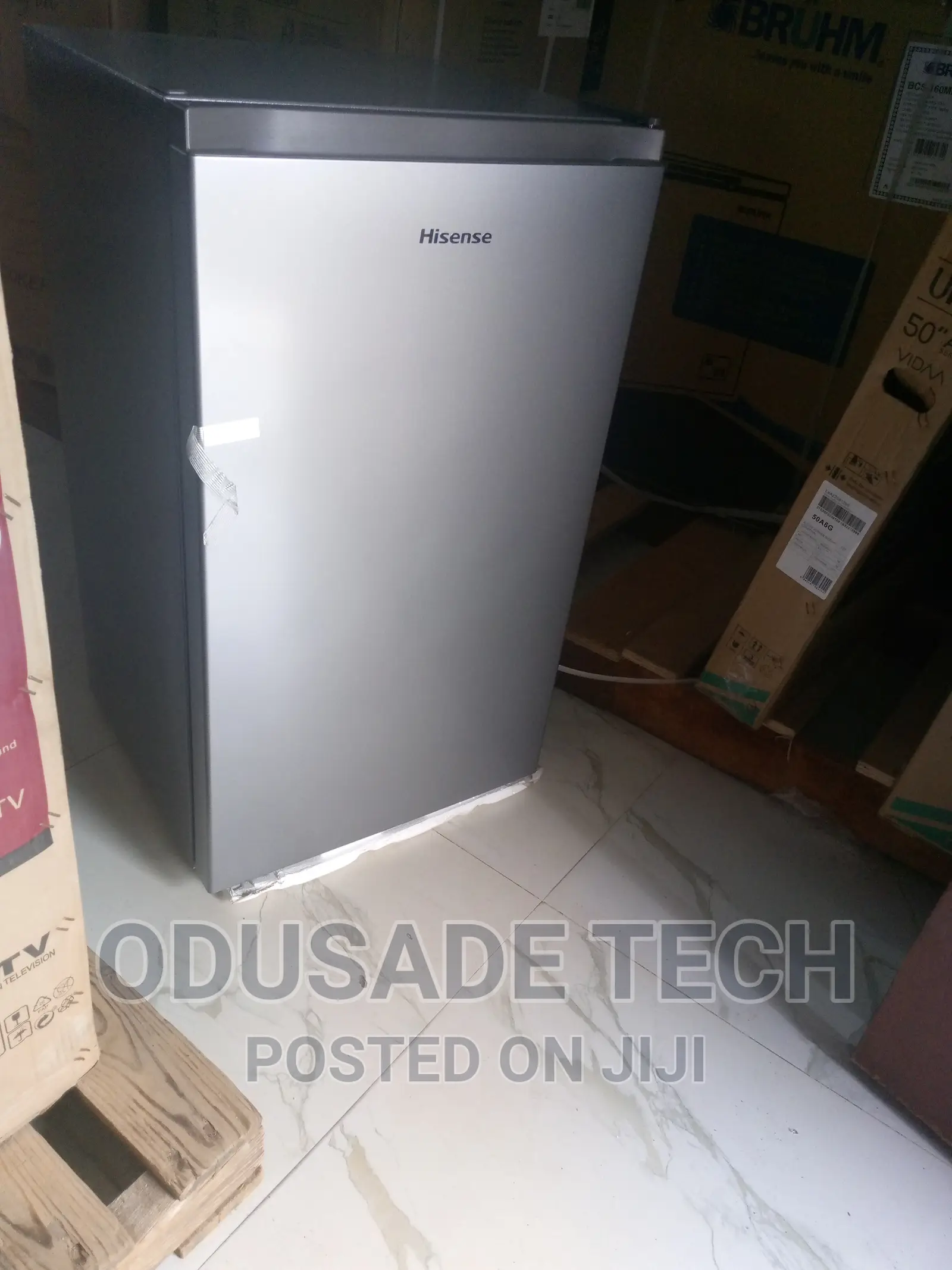 90litres Refrigerator Hisense {{New One}}