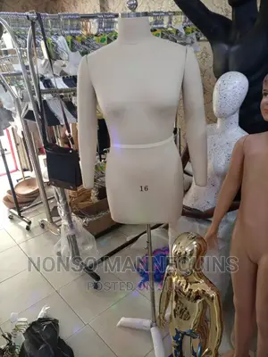 Size 10 Fully Pinnable Dressform With Hands