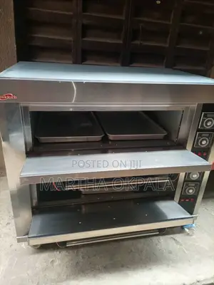 Double Deck Gas Oven With 4 Trays