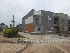 4bdrm Townhouse/Terrace in Gwarinpa for Sale