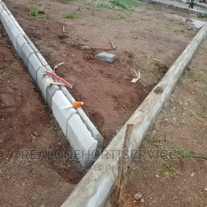 Kerbs (Curb) to Protect Building Structure Control Erosion