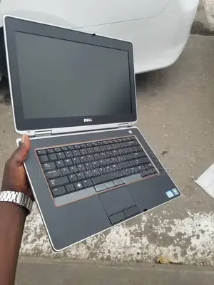Laptop Dell 8GB Intel Core I7 SSHD+SSD 500GB