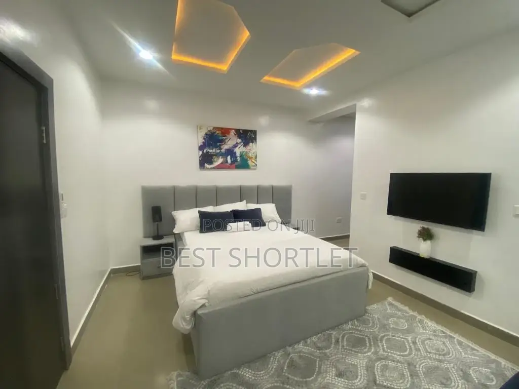 Luxury Studio Apartment