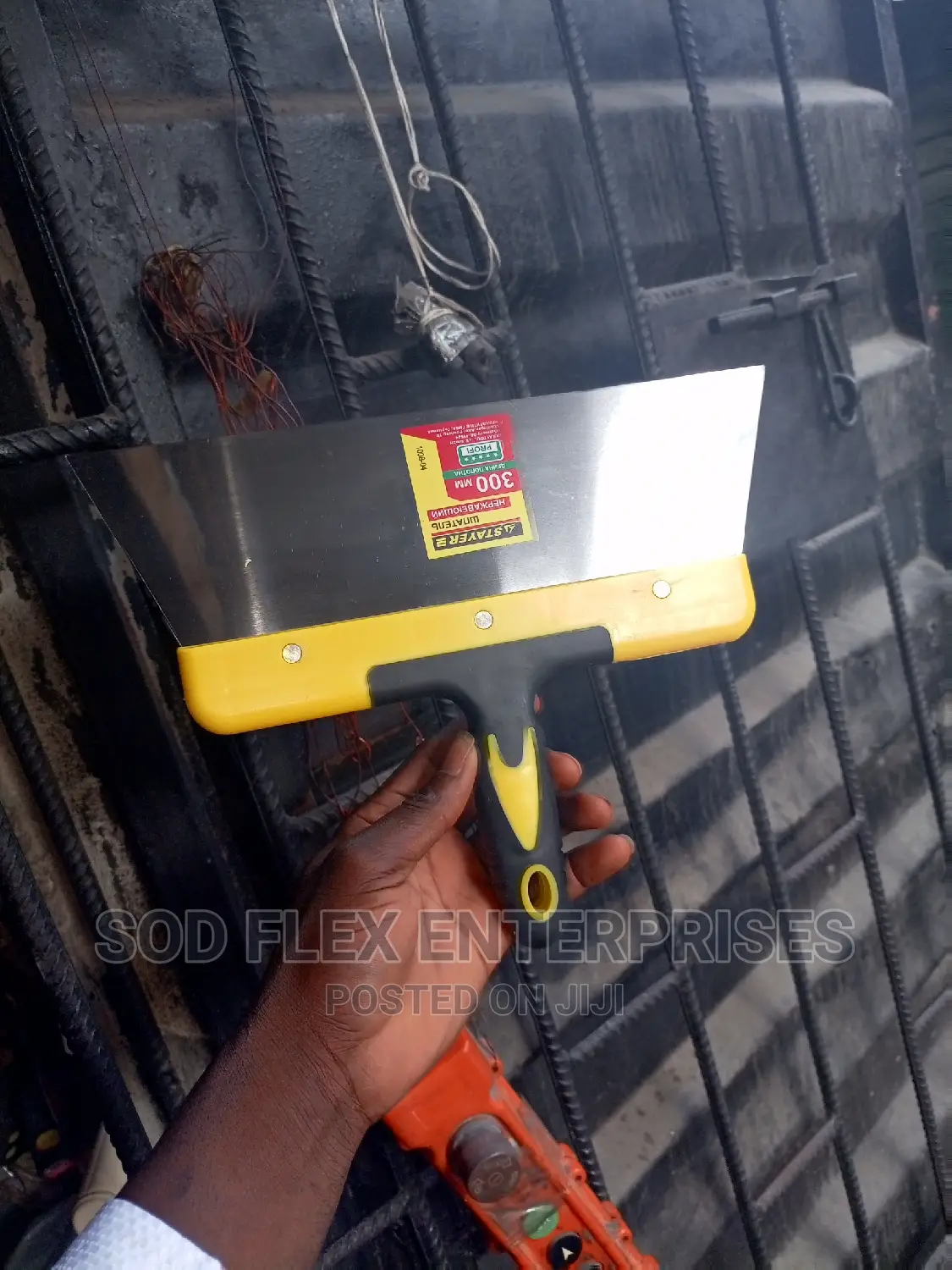 300mm Stainless Steel Scraper