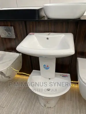 England Standard Wall Hanging Basin.