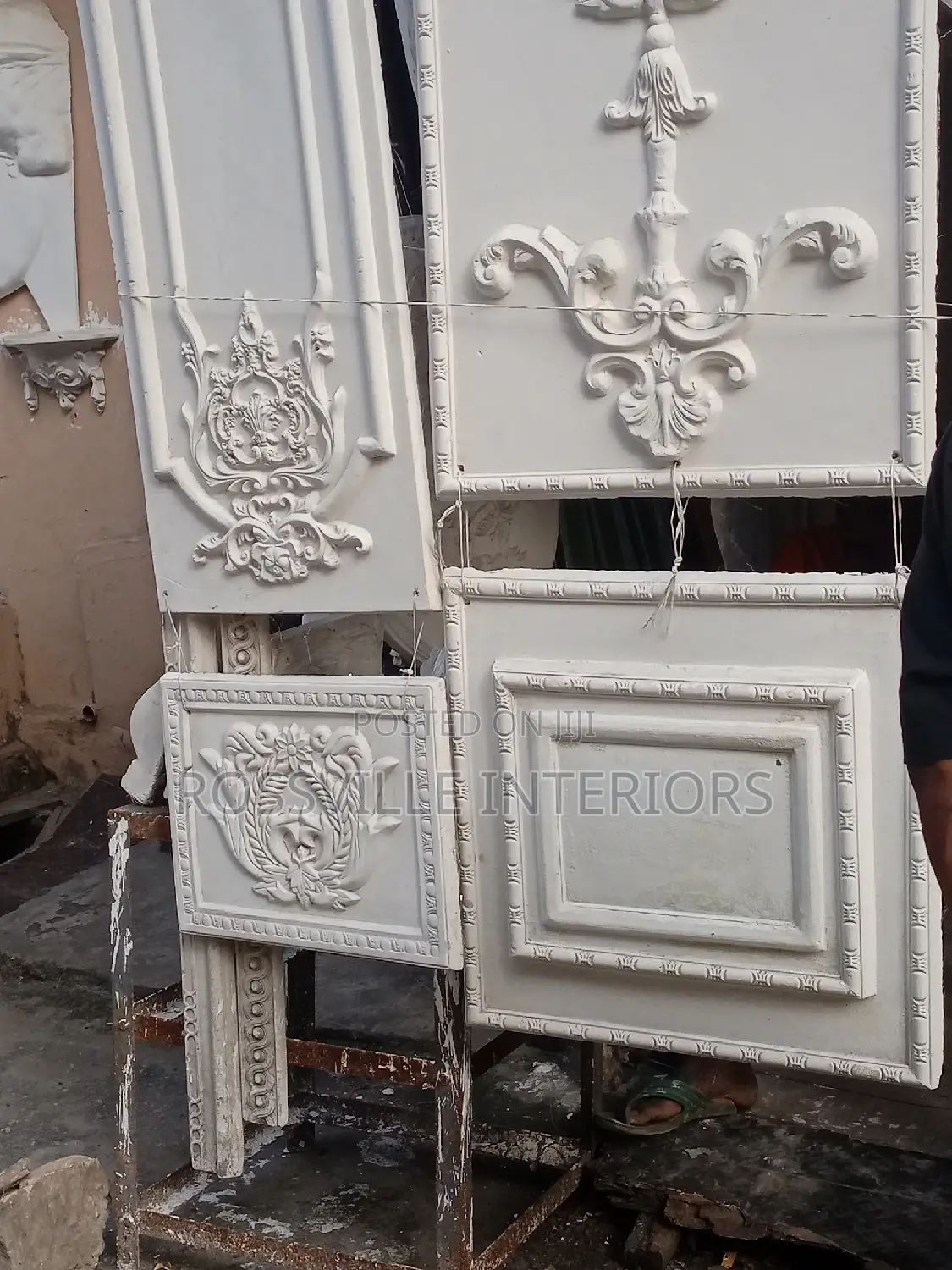 Pop Molded Cornices Design