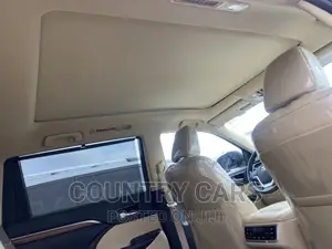 Toyota Highlander Limited Platinum 2019 Red