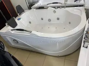 Double Jacuzzi
