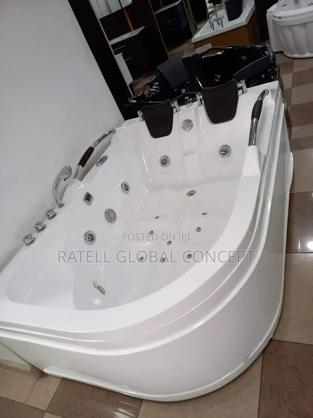Double Jacuzzi