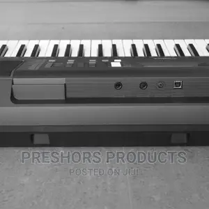 Yahama PSR E373 Professional Keyboad