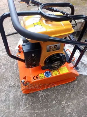 Robin Plate Compactor C90