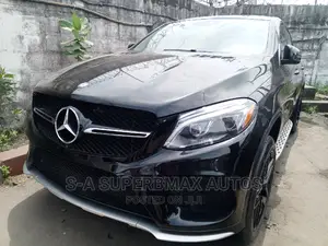 Mercedes-Benz GLE-Class 2016 Black