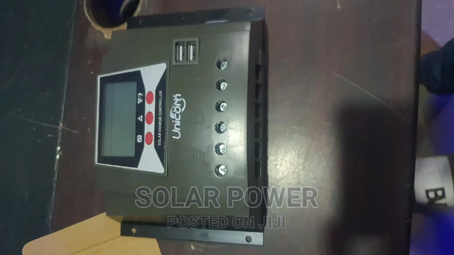 Unicom PWM Charge Controller 60ah