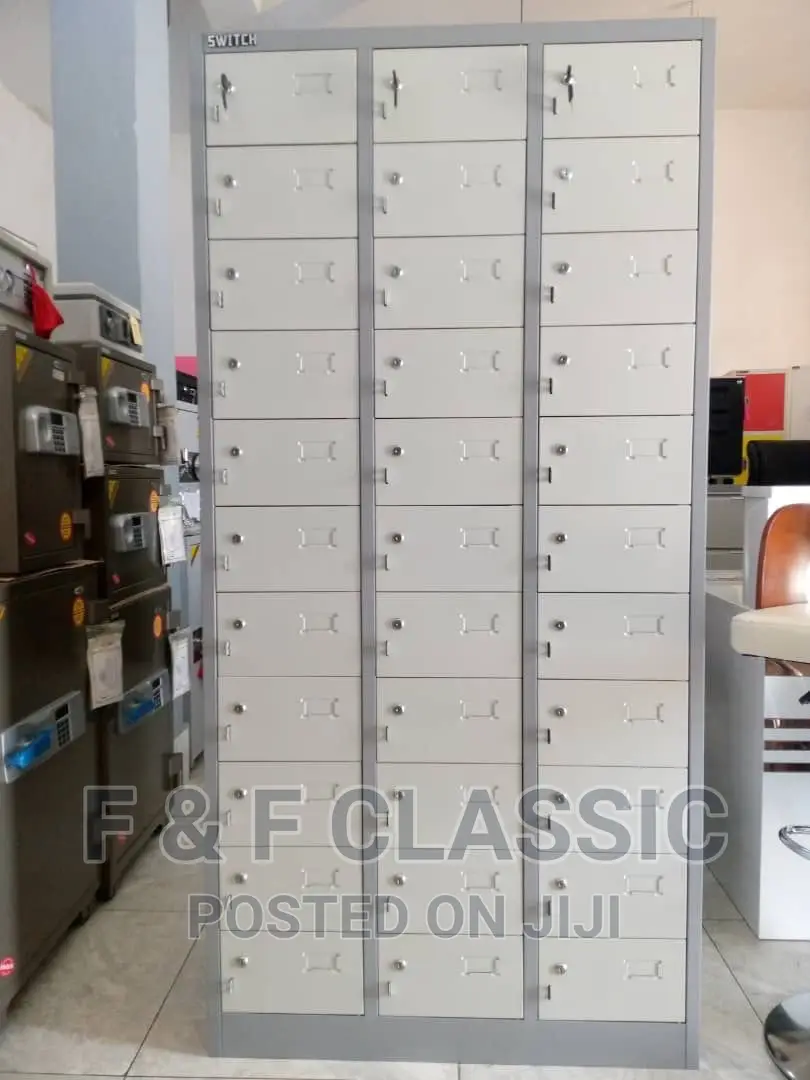33-Doors Metal Locker
