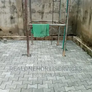 Interlocking Stones For Residential Properties, Schools, Etc