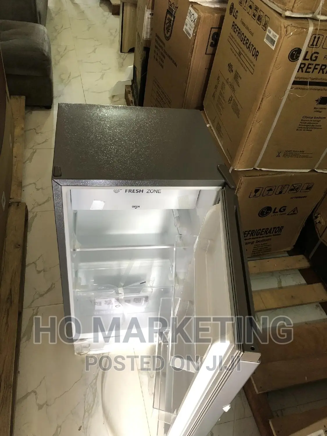 Brand New Refrigerator Hisense _Ref093dr