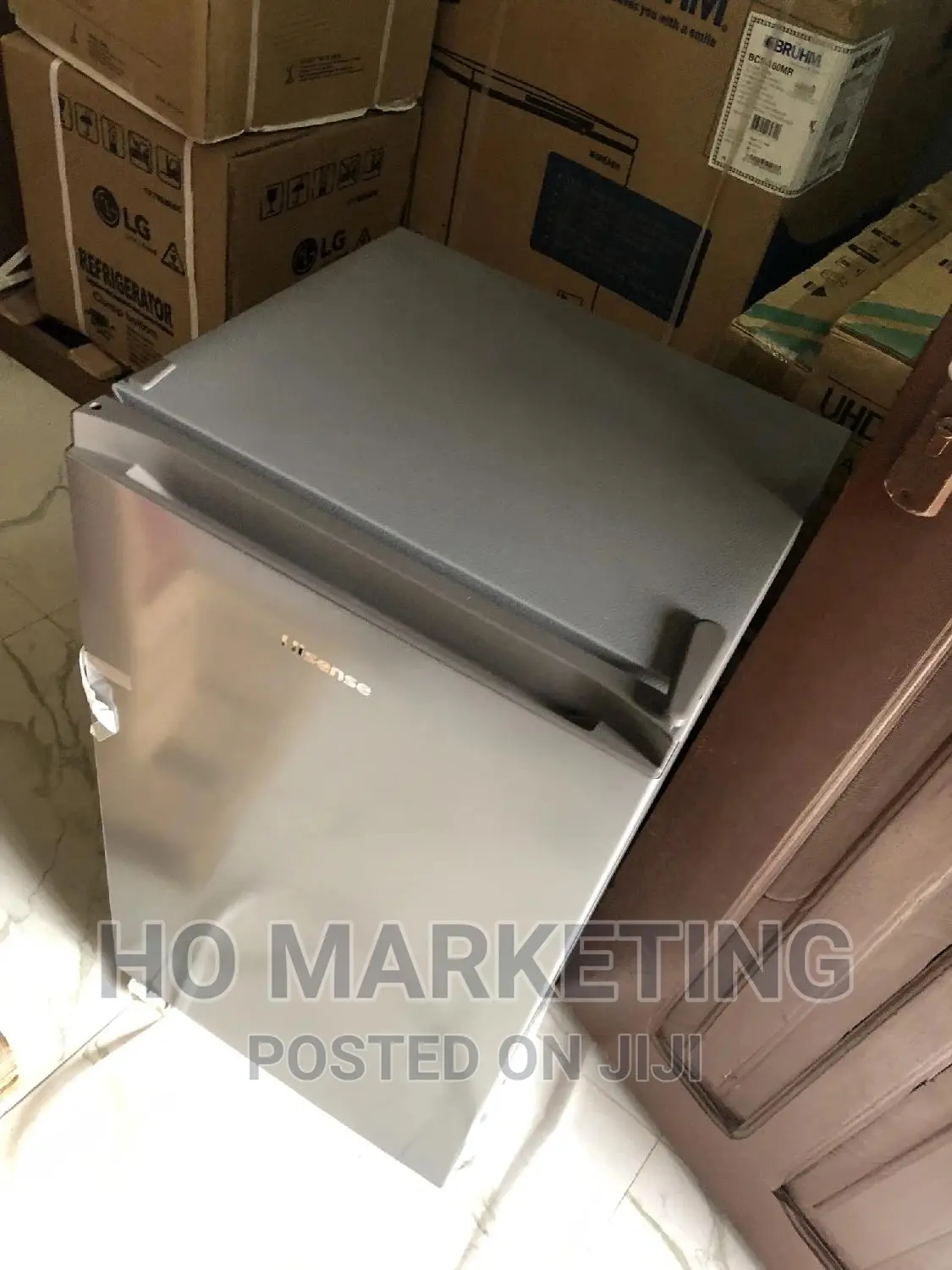 Silver Color Hisense 90l Refrigerator -Ref093dr