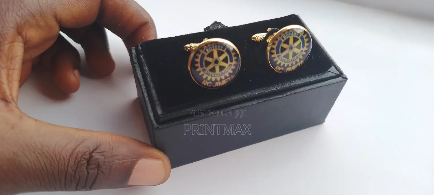 Customized Pairs of Cufflinks