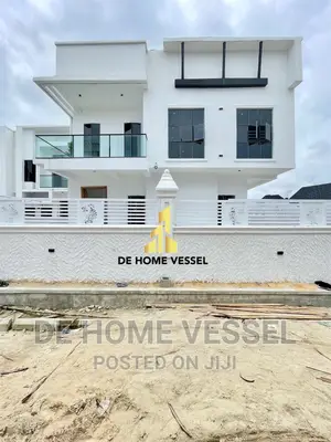 5bdrm Duplex in Lekki for sale
