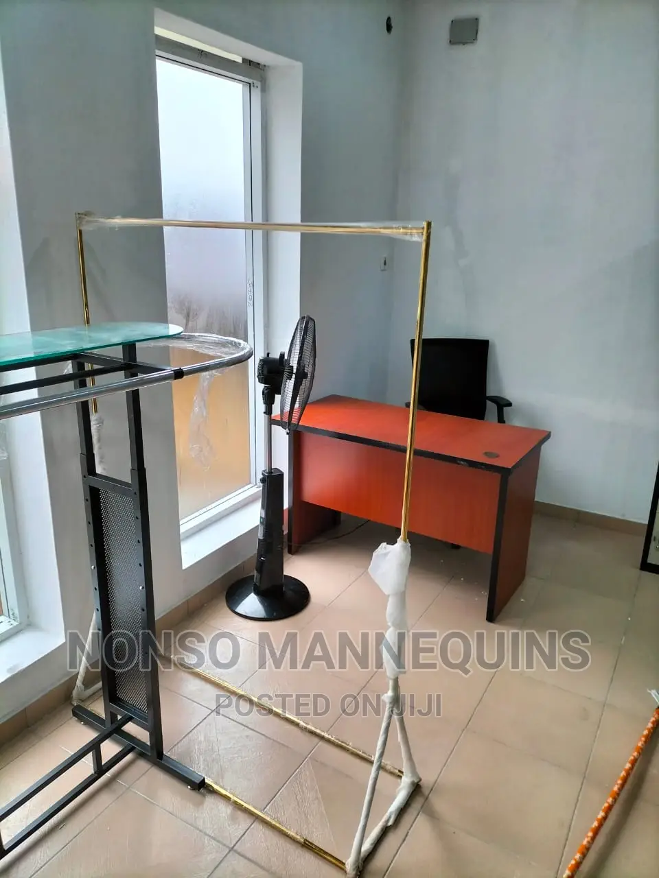 Super Strong Single Gold Clothes Rack