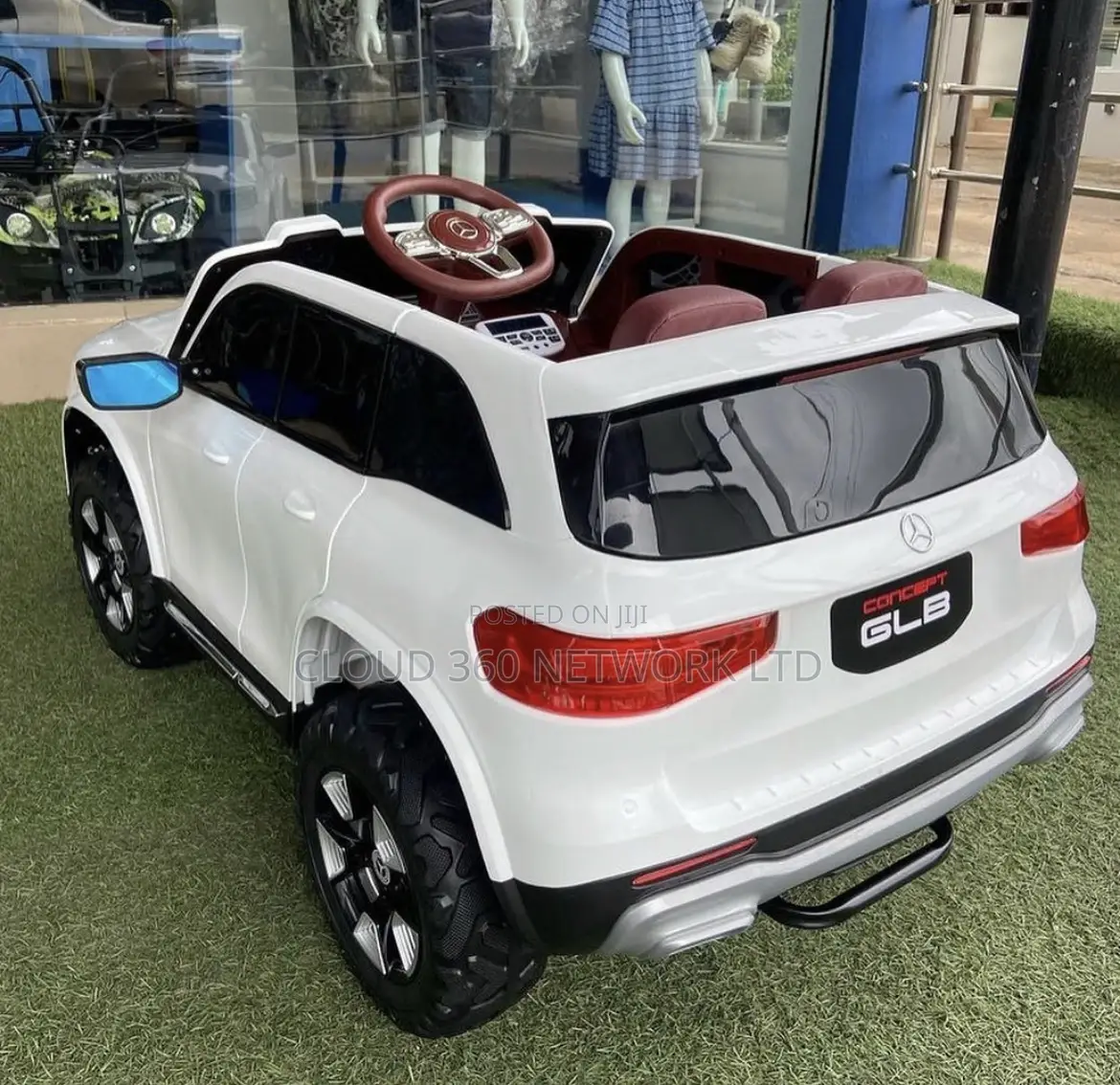 Mercedes Benz