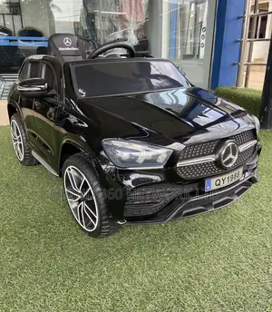 Mercedes Benz SUV