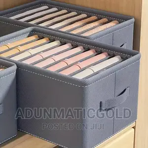 BB Board Jeans, Pant Storage