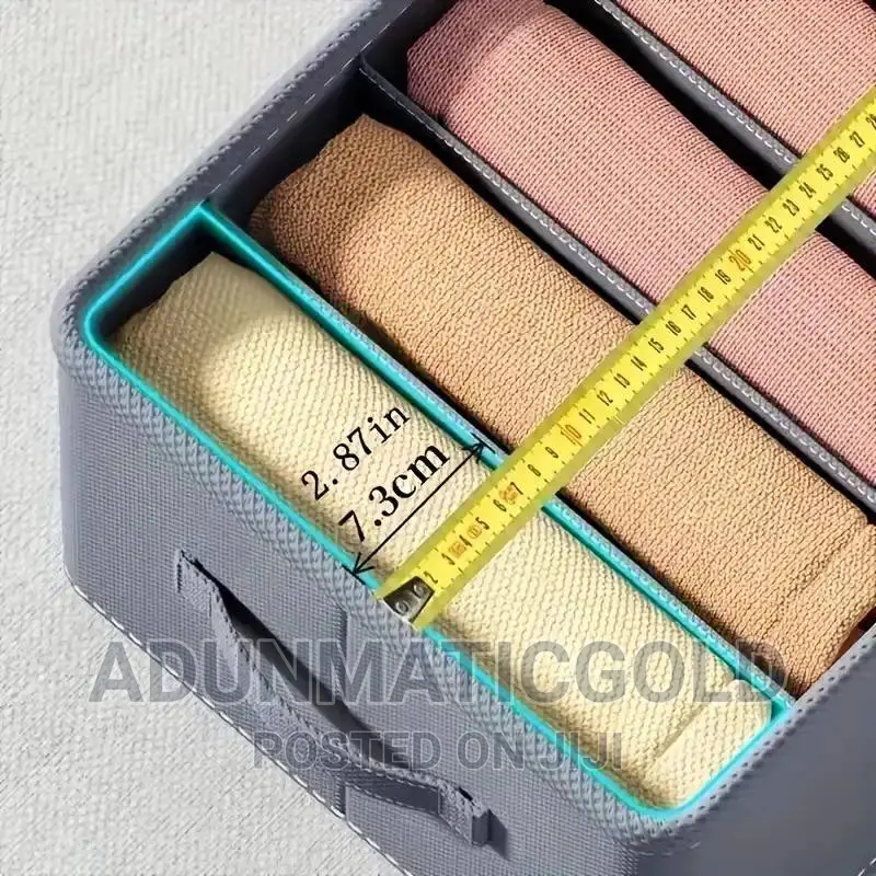 BB Board Jeans, Pant Storage