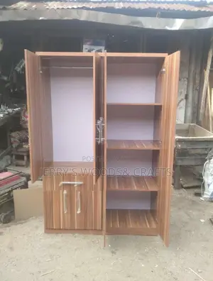 4ft by 6 Wardrobe