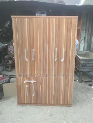 4ft by 6 Wardrobe