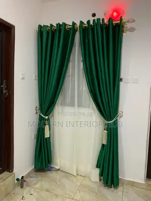 Green Plain Curtain