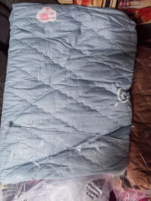 Fluffy Bed Cover