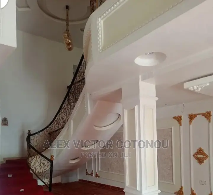 Pop Installation and Inside Decorations