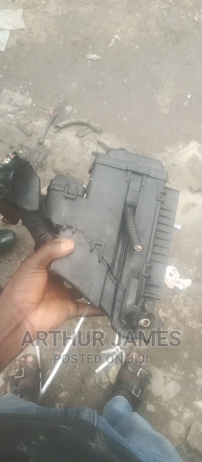 Fuse Box for Lexus Rx 330