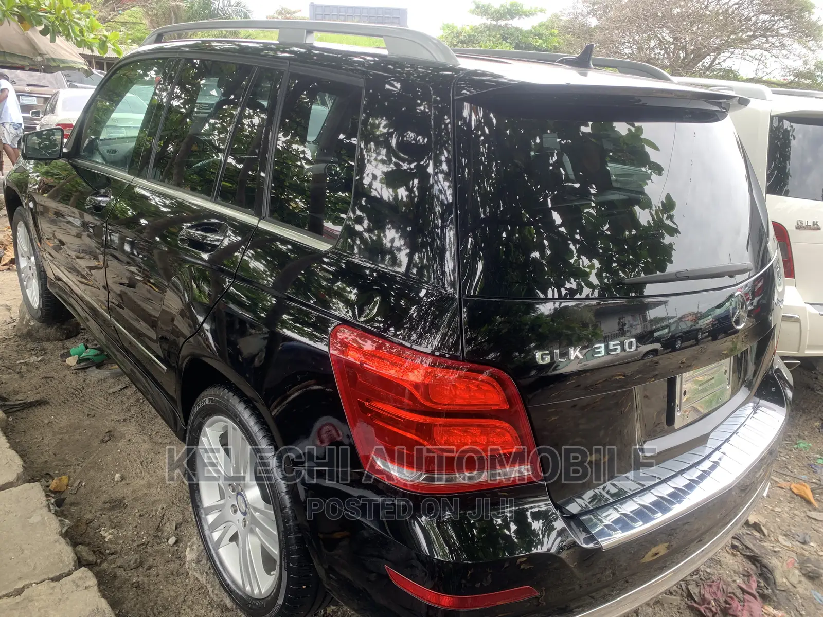 Mercedes-Benz GLK-Class Base GLK 350 4dr AWD 4MATIC (3.5L 6cyl 7A) 2015