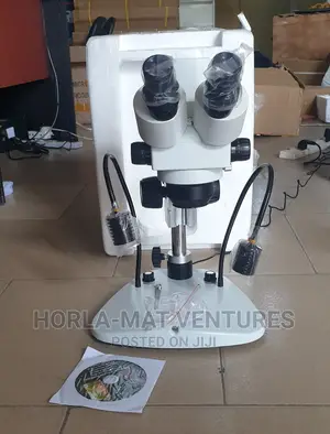 Digital Stereo Zoom Microscope With in-Built Camera (3.0m)