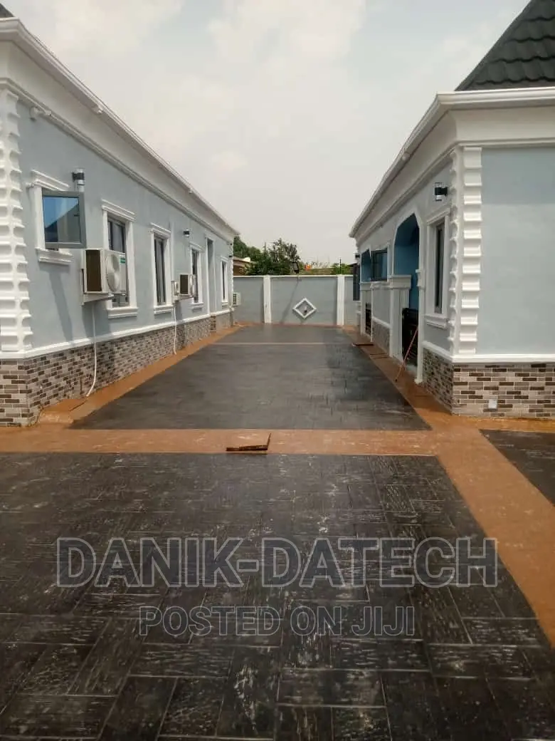 3bdrm Block of Flats in Abeokuta South for rent