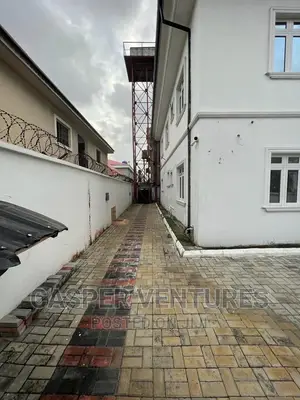 4bdrm Duplex in Chevyview, Chevron for rent